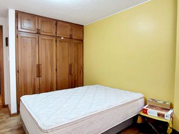 Vendo departamento tres dormitorios, en la Jiménez de la Espada y González Suárez