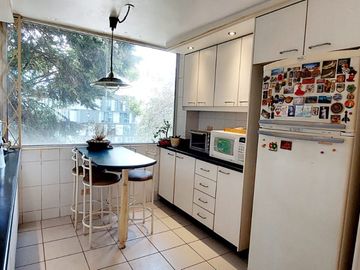 Vendo departamento tres dormitorios, en la Jiménez de la Espada y González Suárez