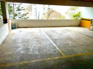 Venta de precioso y acogedor Dpto de 3 dormitorios en Los Alamos de Monterrico