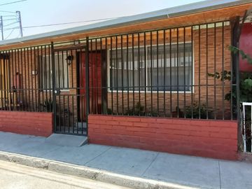 CALLE ORIENTE, VILLA GILDEMAISTER, QUILICURA.
