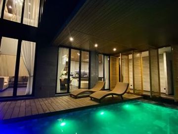 For Sale 5 bedrooms Biburi Village Srinakarin