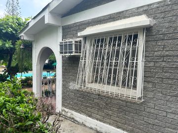 VENTA DE AMPLIA CASA VÍA A LA COSTA CHONGÓN