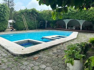 VENTA DE AMPLIA CASA VÍA A LA COSTA CHONGÓN