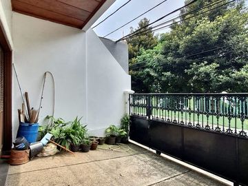 DIJUAL RUMAH at Jl TEBET TIMUR, JAKARTA SELATAN