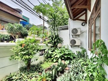 DIJUAL RUMAH at Jl TEBET TIMUR, JAKARTA SELATAN