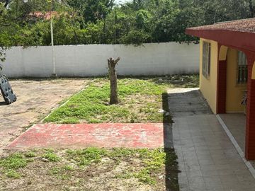 QUINTA EN VENTA EN CIENEGA DE FLORES, NL, ZONA VILLAS CAMPESTRES, 1740 M2 CH