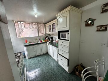 CASA DE VENTA SECTOR COTOCOLLAO AV. OCCIDENTAL