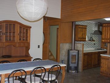 Venta de espectacular Casa de 150m2 en condominio con acceso a playa entre Villarrica y Pucón