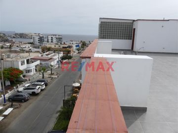 Duplex En Venta - 2 Balcones - Terraza - Vista Parcial Del Mar - San Bartolo