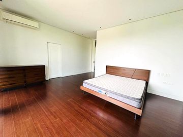 Pre-owned House in Ayala Westgrove Heights Silang Cavite near Nuvali