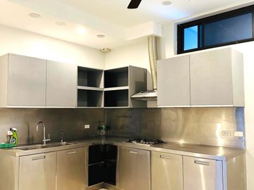 Pre-owned House in Ayala Westgrove Heights Silang Cavite near Nuvali