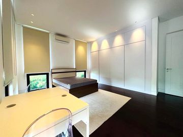 Pre-owned House in Ayala Westgrove Heights Silang Cavite near Nuvali