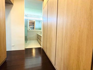Pre-owned House in Ayala Westgrove Heights Silang Cavite near Nuvali