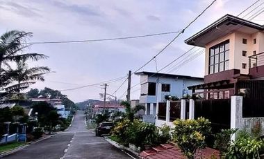 Tagaytay Executive Semi-Furnished House For Sale near Fora Mall