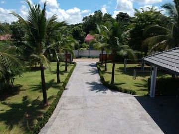 2 storey detached house sale 22MB, with tenant 100KB,440 sqWa., 5 bedrooms, 6 bathrooms, swimming pool, near Mae Jo Municipality, San Sai District, Ch