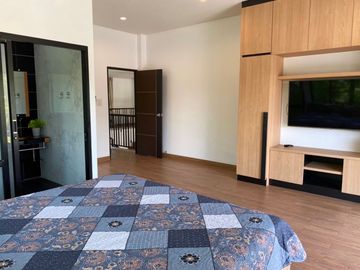 2 storey detached house sale 22MB, with tenant 100KB,440 sqWa., 5 bedrooms, 6 bathrooms, swimming pool, near Mae Jo Municipality, San Sai District, Ch