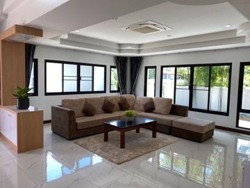2 storey detached house sale 22MB, with tenant 100KB,440 sqWa., 5 bedrooms, 6 bathrooms, swimming pool, near Mae Jo Municipality, San Sai District, Ch