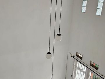 Disewakan Rumah Taman Giri Loka BSD City Tangerang Selatan Bagus Rapih Nyaman Siap Huni