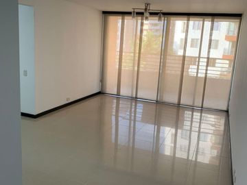 APARTAMENTO EN VENTA EN LA FLORA CALI PASEO REAL II