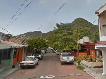 Remate De Bonita Casa