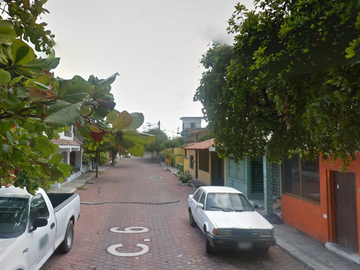 Remate De Bonita Casa