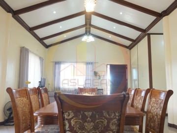 COUNTRY HOME VILLAS IN A RANCH THEMED VILLAGE IDEAL FOR A RETIREMENT HOME