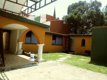 (CGV) Dos Casas en Una! Muy Cerca de La Uaem $ 4,500,000