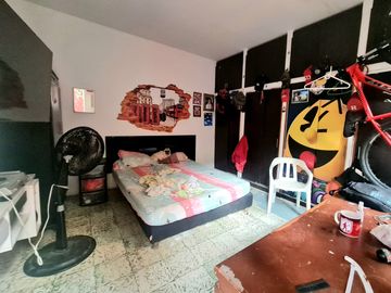 VENDO CASA  LOTE EN CALI, BARRIO VILLA COLOMBIA
