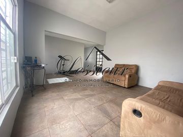 CASA EN VENTA DE UNA PLANTA, COL. EN SALVARCAR