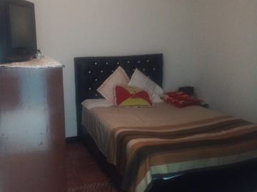 VENDO CASA  HERMOSA  Y RENTABLE  EN  BOSA LA  LIBERTAD.