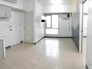 1BR Condo Unit for Sale in  Avida Towers San Lorenzo By Ayala Land, Makati City