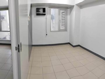 1BR Condo Unit for Sale in  Avida Towers San Lorenzo By Ayala Land, Makati City