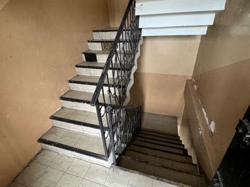 Se Vende Casa Rentera con Terreno Esquinero en Centro de Guayaquil.