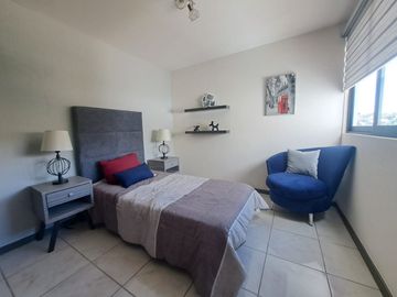 $2,300,000 En Cuernavaca, Una Casa Residencial Muy Cómoda con Alberca CIMA
