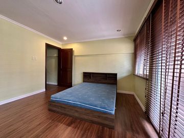 For Sale House and Lot in One Edison Place Lahug, Cebu City