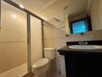 For Sale House and Lot in One Edison Place Lahug, Cebu City