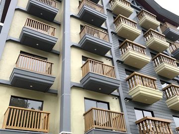 ALPINE VILLAS - BRIENZ (GALLERY 3-C, STUDIO W/BALCONY