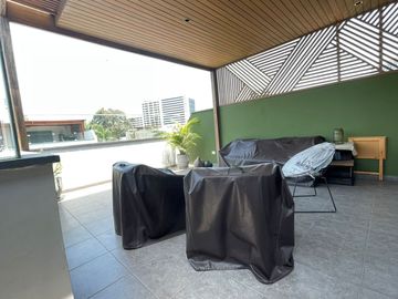 AMPLIA Y ACOGEDORA CASA EN CONDOMINIO A MINUTOS DE LA UNIVERSIDAD DE LIMA (WALKING DISTANCE)