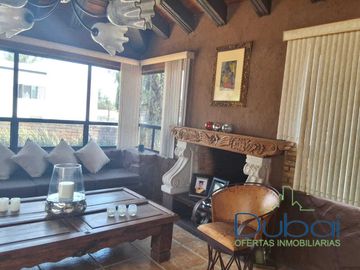 Venta residencia dentro del Club Campestre Erandeni