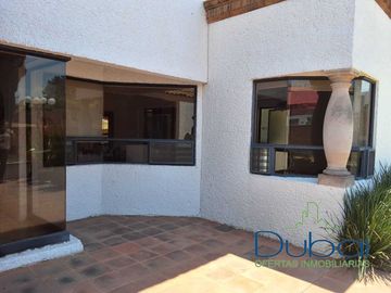 Venta residencia dentro del Club Campestre Erandeni