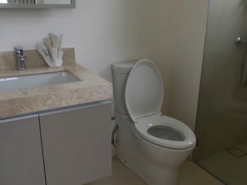 🔹UNITS FOR SALE AT SILLION TOWER BY ROCKWELL IN 32 SANSON ROAD, LAHUG, CEBU CITY