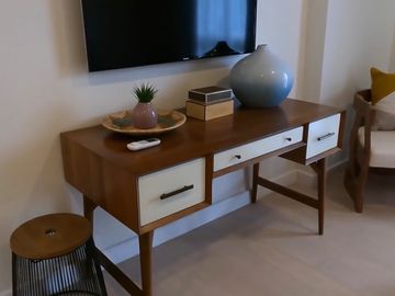 🔹UNITS FOR SALE AT SILLION TOWER BY ROCKWELL IN 32 SANSON ROAD, LAHUG, CEBU CITY