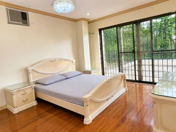 For Sale: House and Lot 5Bedroooms 5BR in Quezon City at Acropolis Green Subdivision