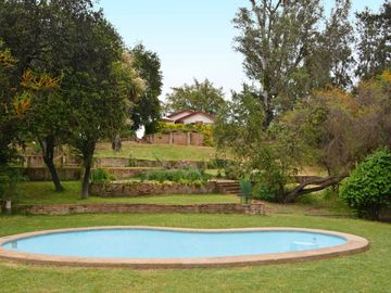 Quilpué, Parcela 3,8 Hás, productiva, casa 4 dormitorios +2 cabañas + piscina + pozo