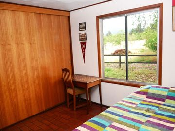 Quilpué, Parcela 3,8 Hás, productiva, casa 4 dormitorios +2 cabañas + piscina + pozo