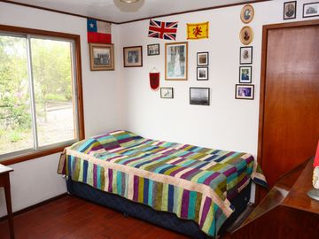 Quilpué, Parcela 3,8 Hás, productiva, casa 4 dormitorios +2 cabañas + piscina + pozo