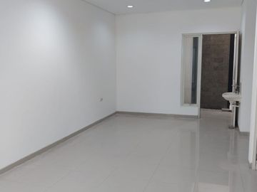 Rumah Baru Renov Pakuwon City Griya Asri dkt Mall San Diego San Antonio Surabaya Timur
