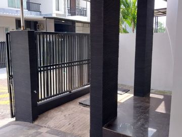 Rumah Baru Renov Pakuwon City Griya Asri dkt Mall San Diego San Antonio Surabaya Timur