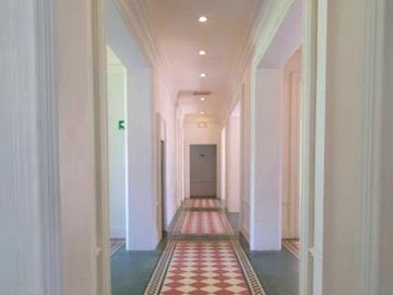 Casa en Venta Estilo Frances Col. Americana, Para Hotel, Negocios, Des. Vertical