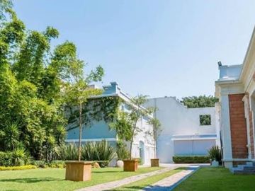 Casa en Venta Estilo Frances Col. Americana, Para Hotel, Negocios, Des. Vertical